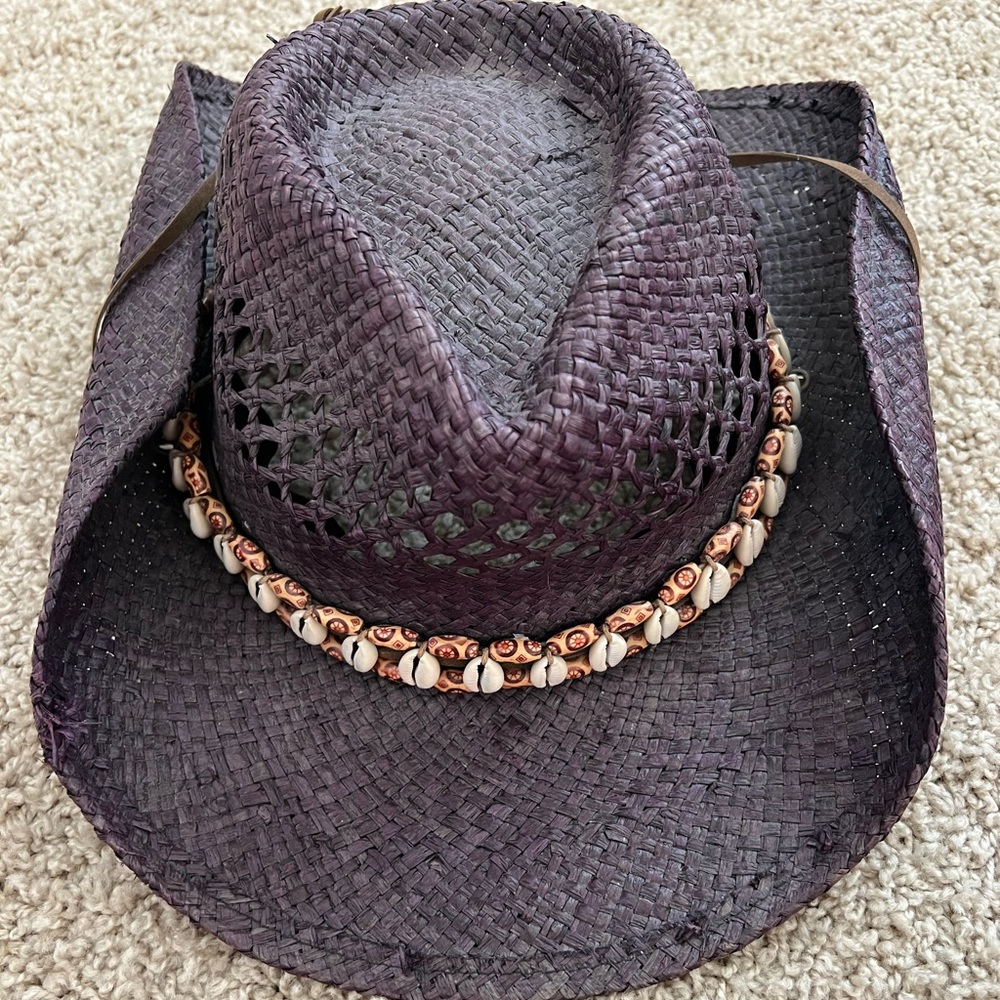 Black straw cowgirl hat